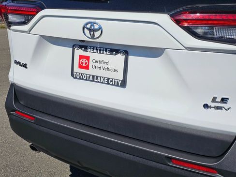 Certified 2025 Toyota RAV4 LE image 12