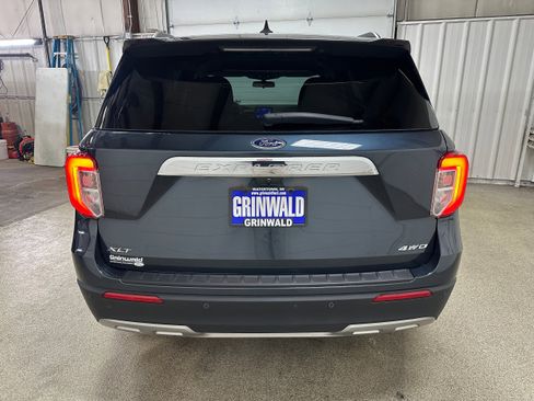 Certified 2023 Ford Explorer XLT w/ Equipment Group 202A image 27