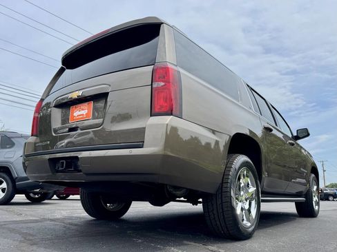 Used 2016 Chevrolet Suburban LT AWD/4WD image 6