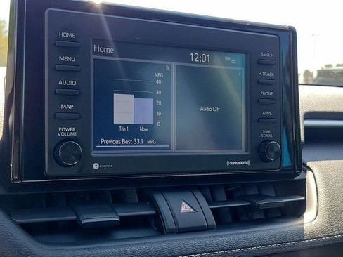 Used 2021 Toyota RAV4 LE image 24