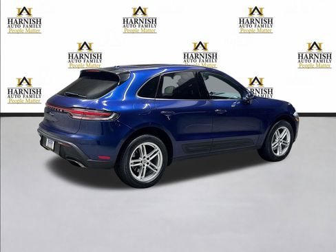 Used 2024 Porsche Macan AWD/4WD image 5
