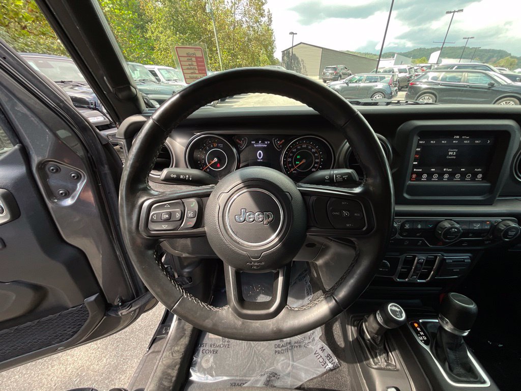 Used 2022 Jeep Gladiator Sport AWD/4WD image 10