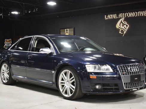 Used 2007 Audi S8 AWD/4WD image 1