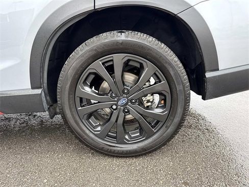 Used 2021 Subaru Forester Sport image 31