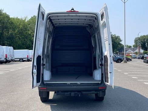 New 2025 Mercedes-Benz Sprinter 2500 image 5