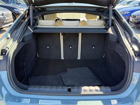 Used 2025 BMW 430i w/ M Sport Package image 15