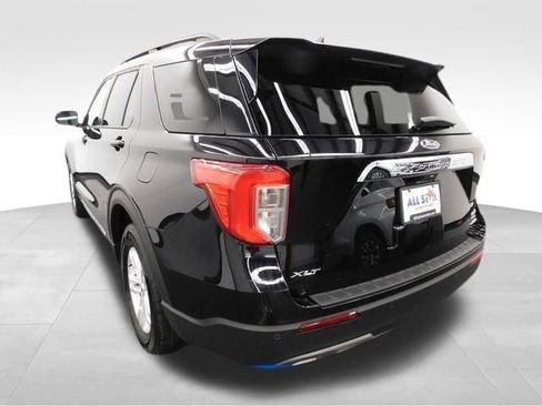 Used 2023 Ford Explorer XLT w/ Equipment Group 202A image 17