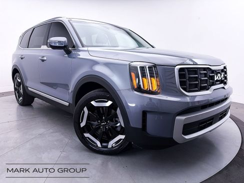 Certified 2024 Kia Telluride S w/ S Sunroof Package FWD image 1