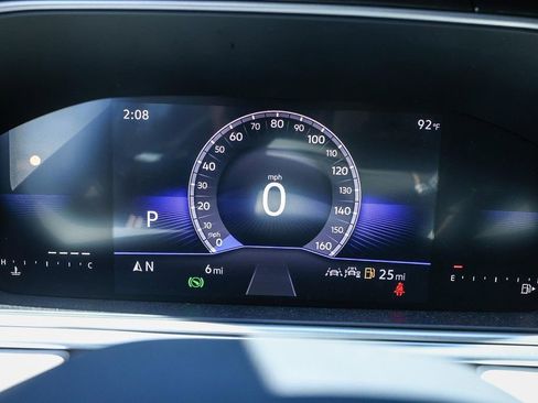 New 2025 Volkswagen Taos SE image 40