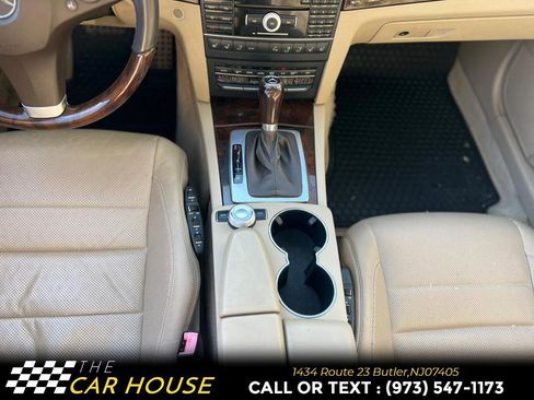 Used 2011 Mercedes-Benz E 550 Cabriolet image 29