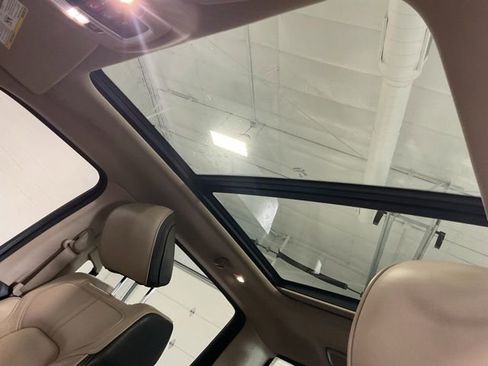 Used 2021 RAM 1500 Limited AWD/4WD image 18