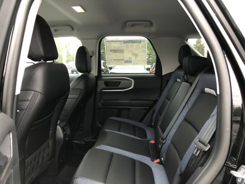 New 2025 Ford Bronco Sport Outer Banks image 11