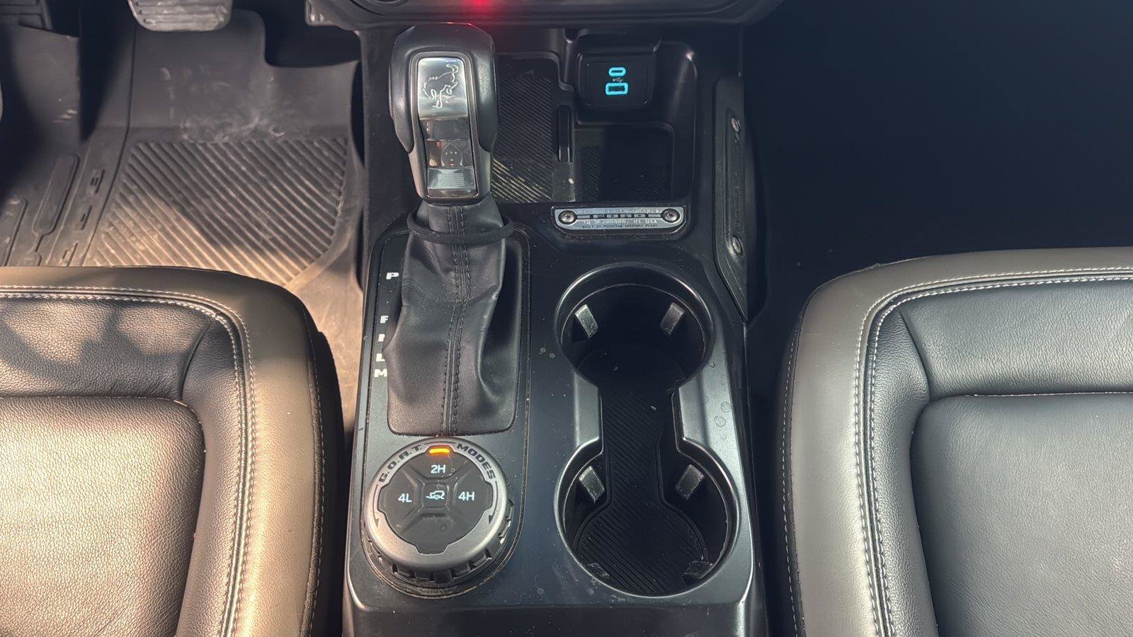 Used 2025 Ford Bronco Outer Banks AWD/4WD image 23