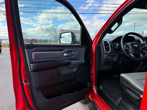 Used 2022 RAM 1500 Big Horn image 9