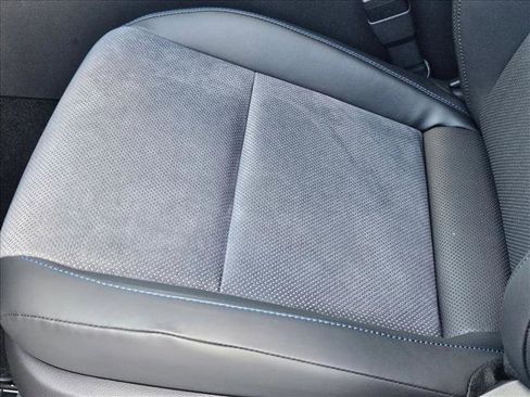 New 2026 Toyota RAV4 FWD image 4