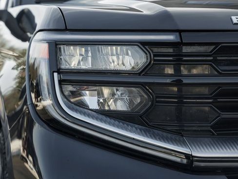 Used 2025 Ford Expedition Max Platinum w/ Driver's Package image 18