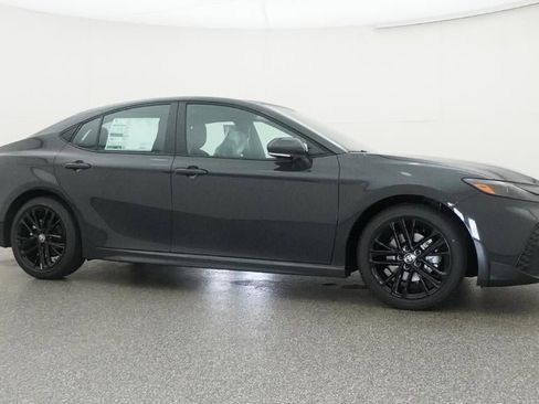 New 2026 Toyota Camry SE FWD image 28