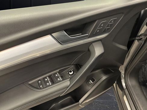 Used 2025 Audi Q5 2.0T Premium Plus w/ Premium Plus Package image 29