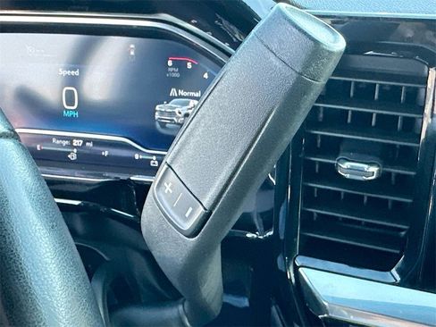 Used 2024 Chevrolet Silverado 3500 LT image 17