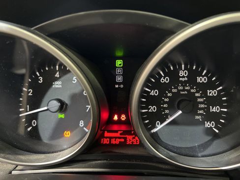 Used 2014 MAZDA MAZDA5 Sport image 18