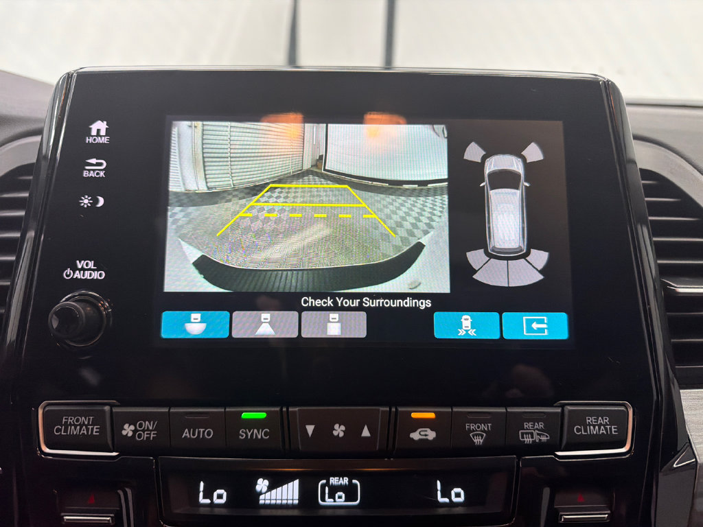 Used 2024 Honda Odyssey Elite image 32