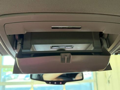 Used 2020 GMC Yukon XL Denali RWD image 51