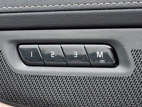 Certified 2026 Volvo XC90 B6 Plus AWD/4WD image 27