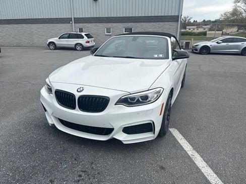 Used 2017 BMW M240i Convertible image 3