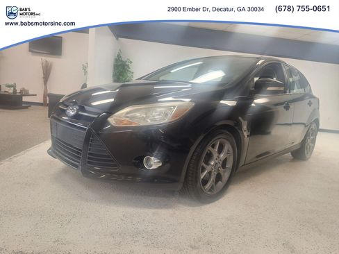 Used 2013 Ford Focus SE FWD image 1