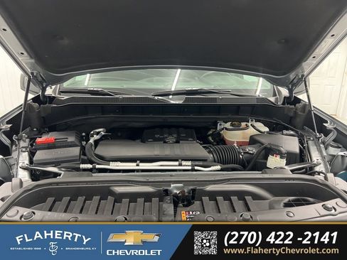 Used 2024 Chevrolet Silverado 1500 Custom AWD/4WD image 16
