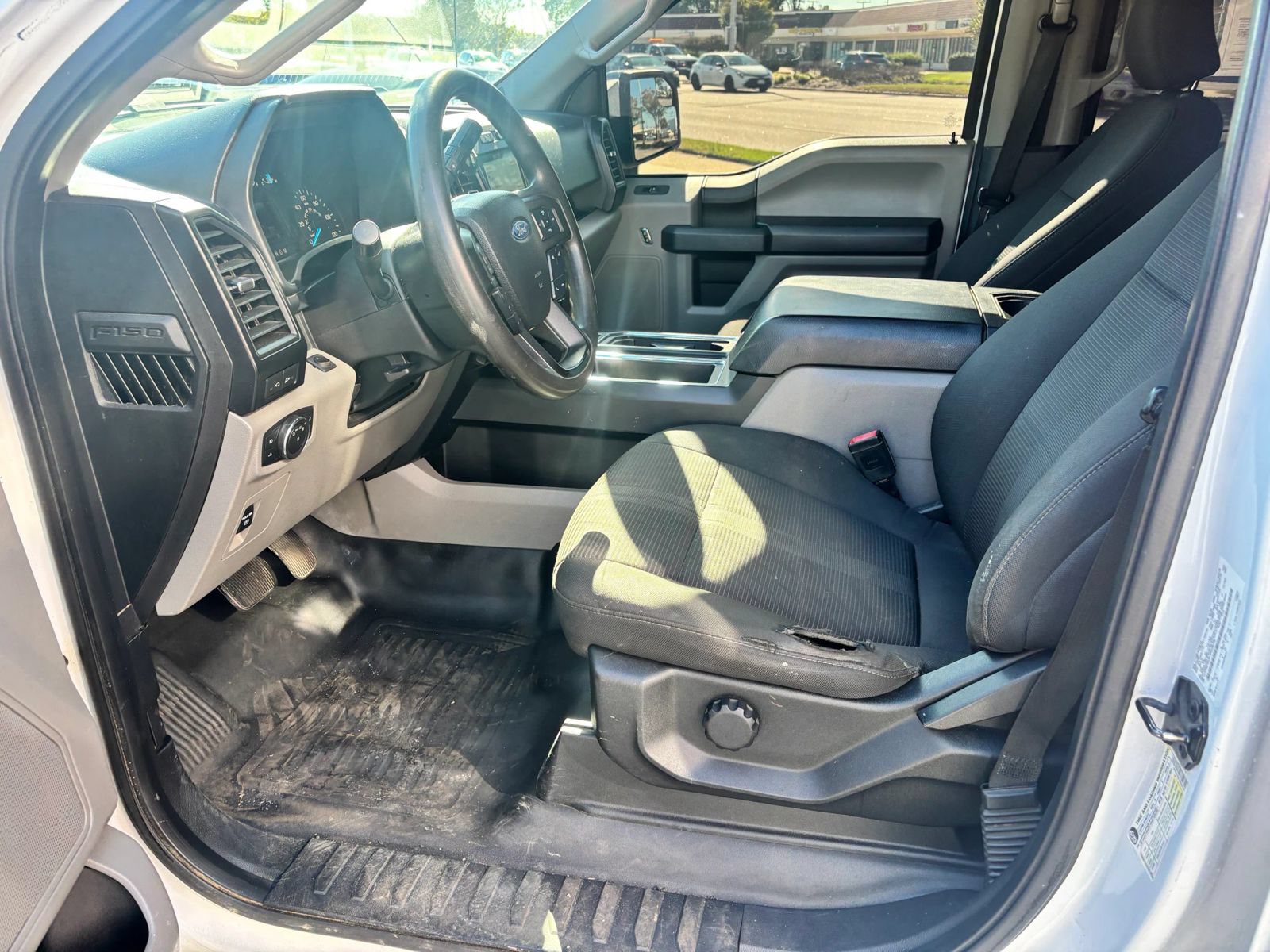 Used 2018 Ford F150 XL w/ Equipment Group 101A Mid AWD/4WD image 14