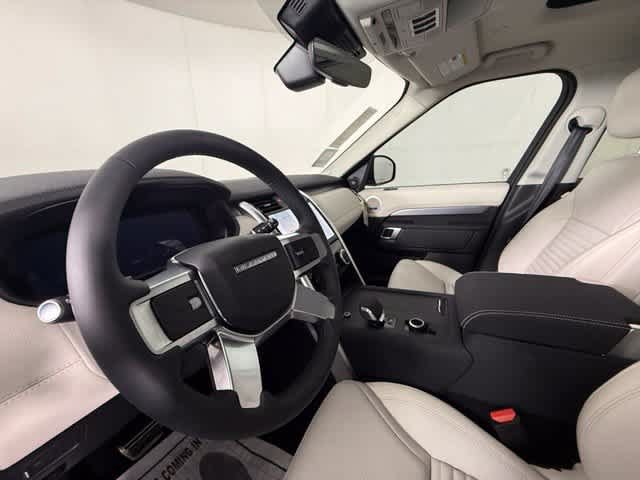 New 2026 Land Rover Discovery Limited Edition AWD/4WD image 10