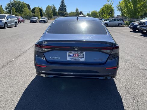 Used 2023 Honda Accord Touring image 4