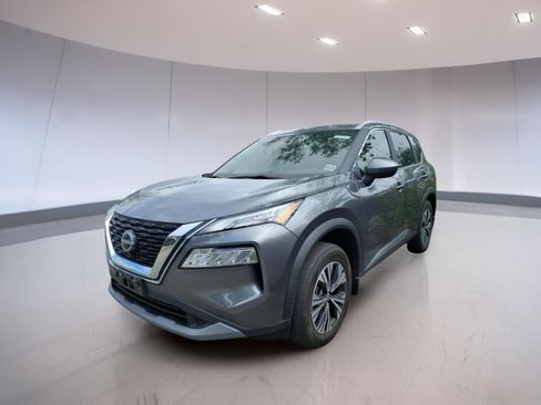 Used 2023 Nissan Rogue SV w/ SV Premium B Package AWD/4WD image 2