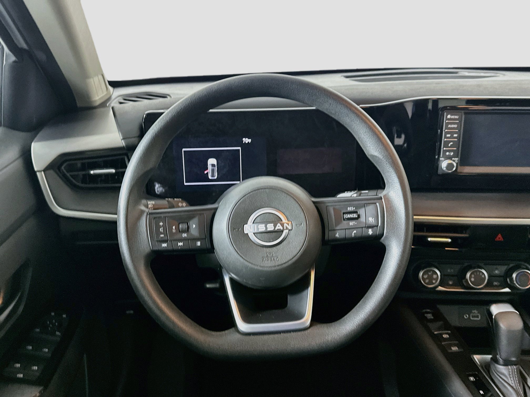 Used 2025 Nissan Kicks S FWD image 17