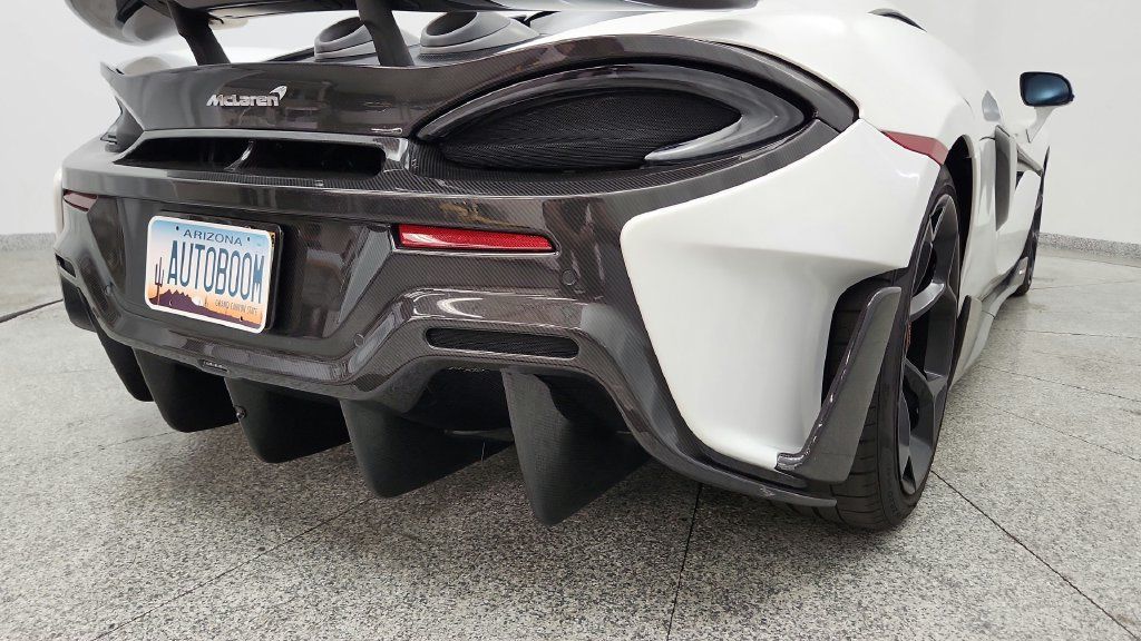 Used 2019 McLaren 600LT RWD image 23