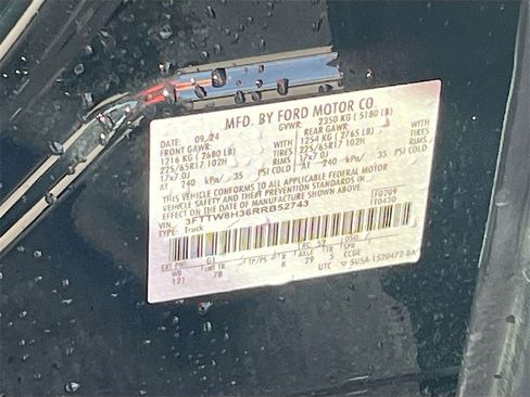 Used 2024 Ford Maverick XLT image 30