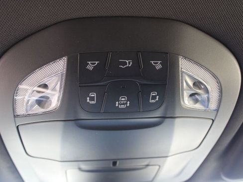 New 2026 Chrysler Pacifica Select image 22