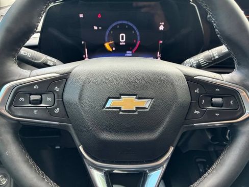 Certified 2025 Chevrolet TrailBlazer LT w/ Convenience Package FWD image 31