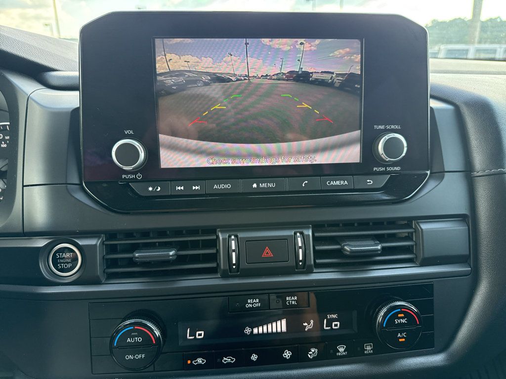Used 2024 Nissan Pathfinder S FWD image 18