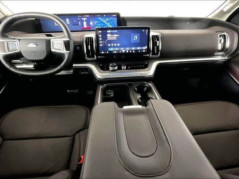 New 2026 Ford Expedition Max Platinum w/ Platinum Ultimate Package image 5