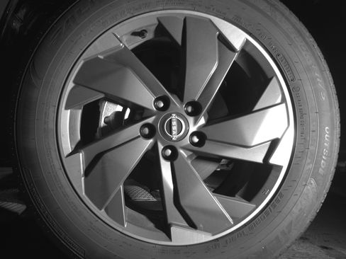 Used 2025 Nissan Rogue SV image 12