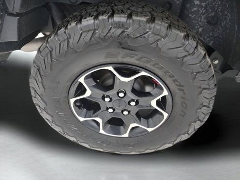 Used 2023 Jeep Wrangler Unlimited Rubicon image 12