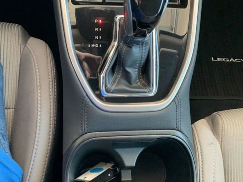 Certified 2025 Subaru Legacy Premium AWD/4WD image 9