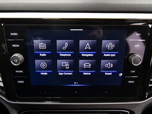 Used 2023 Volkswagen Atlas SEL Premium image 24