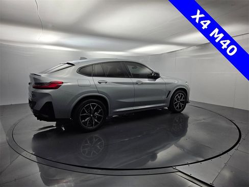 Used 2023 BMW X4 M40i image 13