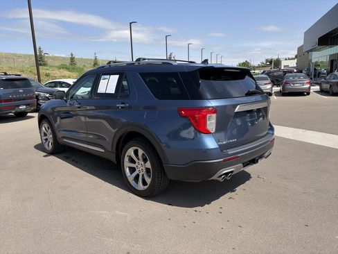 Used 2020 Ford Explorer Platinum w/ Premium Technology Package AWD/4WD image 17