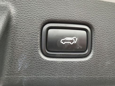 Used 2022 Kia Telluride EX FWD image 11