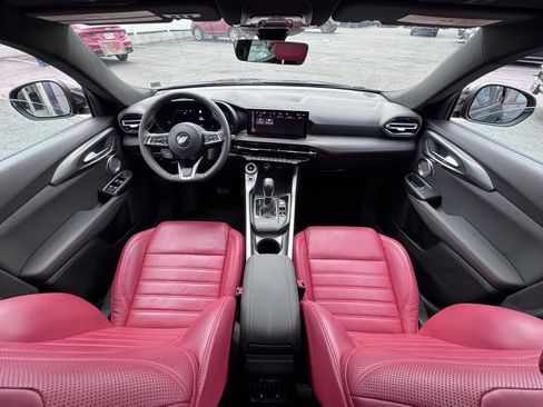 Certified 2024 Dodge Hornet GT Plus image 11