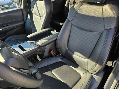 Used 2024 Toyota Sienna XLE Woodland Edition AWD/4WD image 22